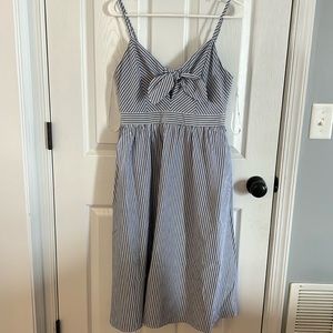 Women’s medium Lulus dress